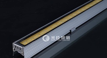 光臣告訴您酒店亮化設(shè)計有哪些注意事項